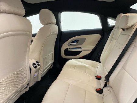 2026 Mercedes-Benz CLA - photo 4
