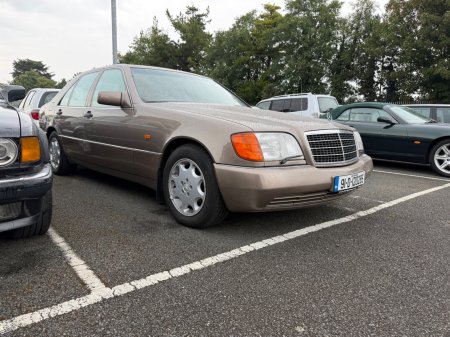 1991 Mercedes 300SE