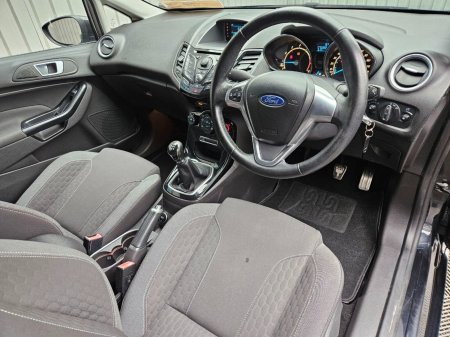 2014 Ford Fiesta - photo 11