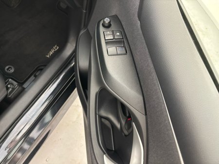 2023 Toyota Yaris - photo 11