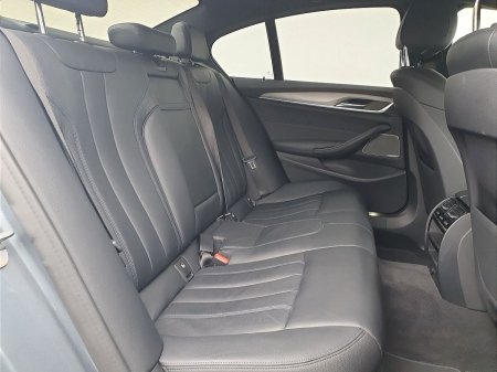 2019 BMW 5-Series - photo 11