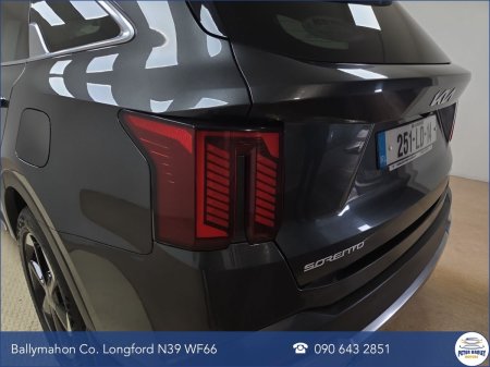 2025 Kia Sorento - photo 30