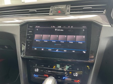 2021 Volkswagen Passat - photo 9