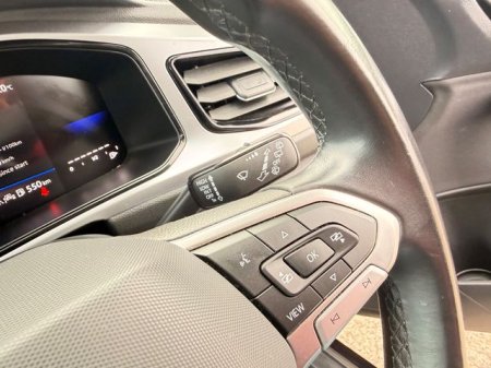2024 Volkswagen T-Roc - photo 18