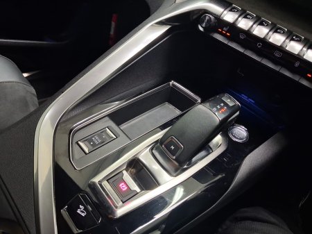 2021 Peugeot 5008 - photo 10