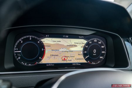 2020 Volkswagen Golf - photo 24