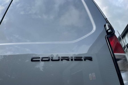 2025 Ford Transit Courier - photo 20