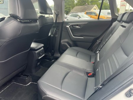 2024 Toyota RAV4 - photo 7