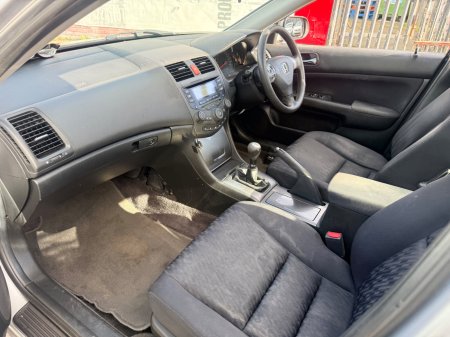 2005 Honda Accord - photo 18