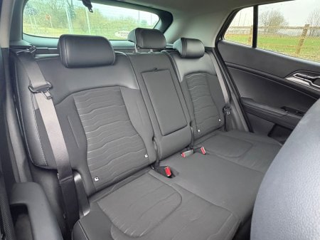 2023 Kia Sportage - photo 8