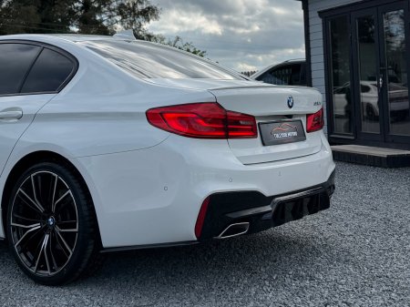 2019 BMW 5-Series - photo 10