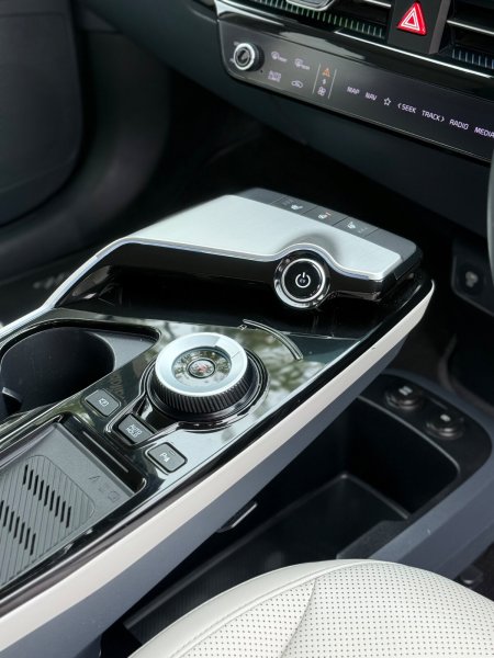 2021 Kia EV6 - photo 25