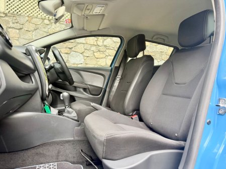 2014 Renault Clio - photo 17