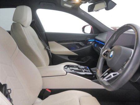 2024 BMW 5-Series - photo 12