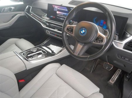 2023 BMW X5 - photo 6