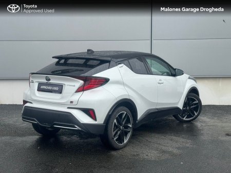 2023 Toyota C-HR - photo 2