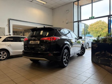 2016 Toyota RAV4 - photo 12