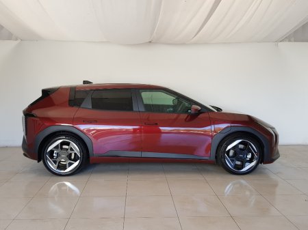 2027 Kia EV4 - photo 2