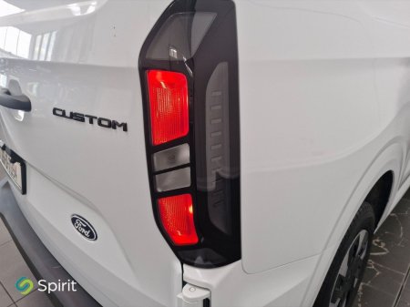 2026 Ford Transit Custom - photo 23
