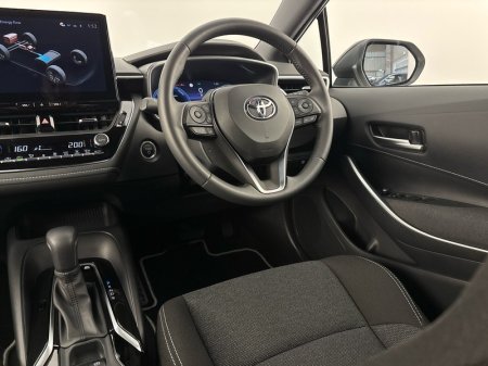 2027 Toyota Corolla - photo 9