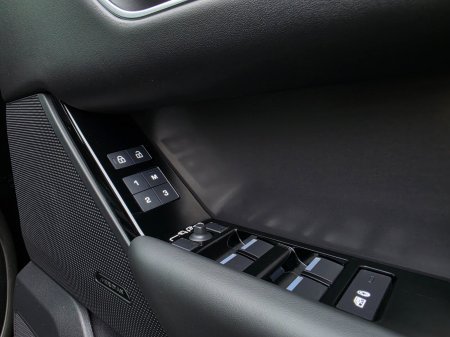 2023 Land Rover Range Rover Velar - photo 22