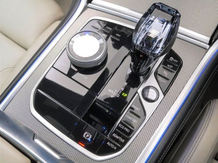 2022 BMW 8-Series - photo 10