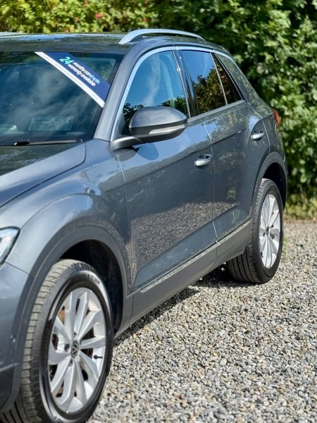 2023 Volkswagen T-Roc - photo 9