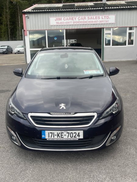 2017 Peugeot 308 - photo 2