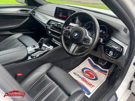2019 BMW 5-Series - photo 12