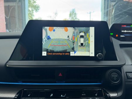 2024 Toyota Prius - photo 9