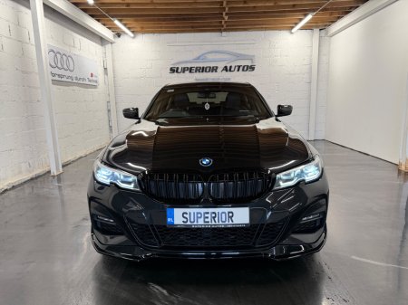 2022 BMW 3-Series - photo 16
