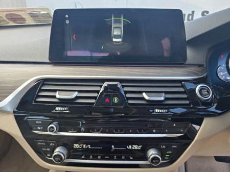 2018 BMW 5-Series - photo 25