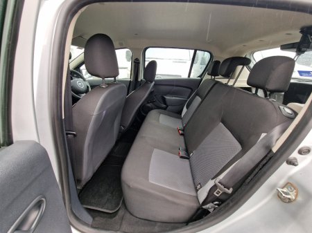 2016 Dacia Sandero - photo 24