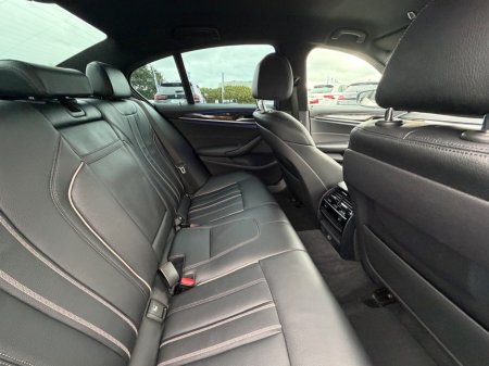 2018 BMW 5-Series - photo 39