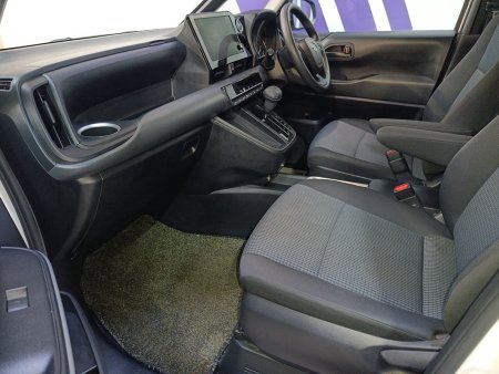 2022 Toyota Noah - photo 11