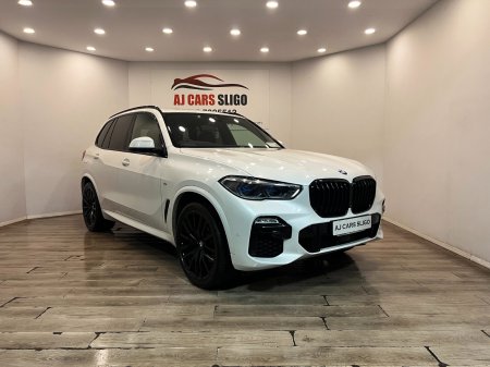 2020 BMW X5 - photo 2