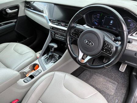 2020 Kia Niro - photo 4