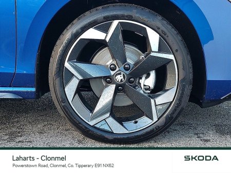 2026 Skoda Superb - photo 18