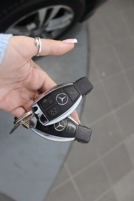 2015 Mercedes-Benz E-Class - photo 20