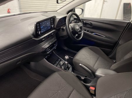 2021 Hyundai Bayon - photo 2