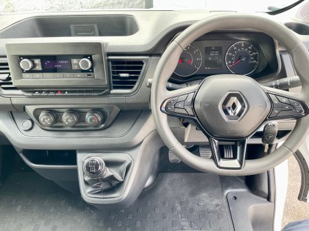 2024 Renault Trafic - photo 7