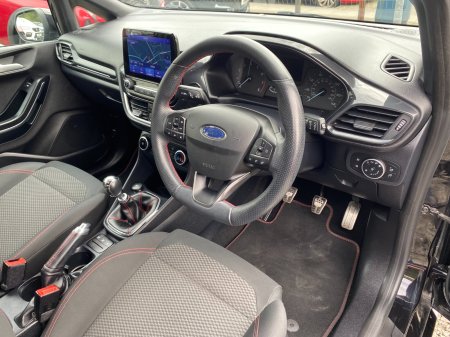 2020 Ford Fiesta - photo 10