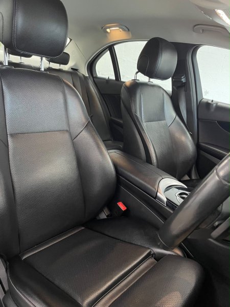 2018 Mercedes-Benz C-Class - photo 15