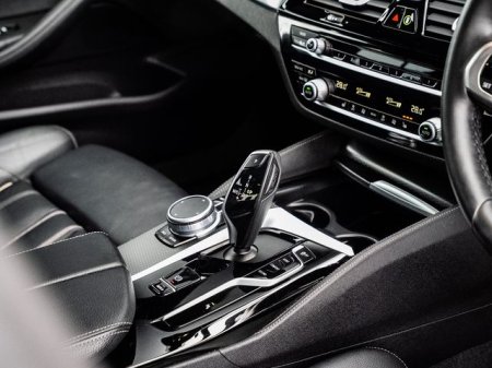 2021 BMW 5-Series - photo 9
