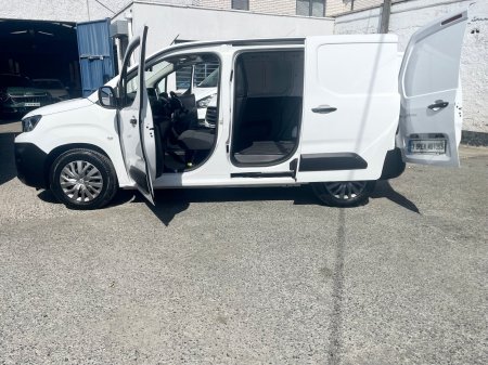 2022 Peugeot Partner - photo 21