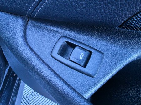 2017 BMW 5-Series - photo 38