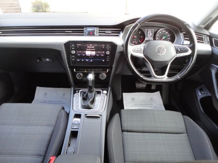 2020 Volkswagen Passat - photo 8
