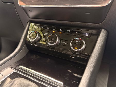 2019 Skoda Superb - photo 25