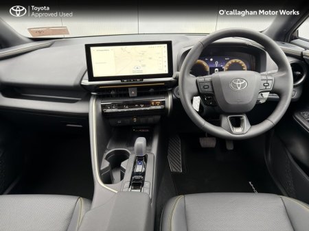 2025 Toyota C-HR - photo 14