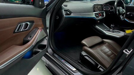 2020 BMW 3-Series - photo 23